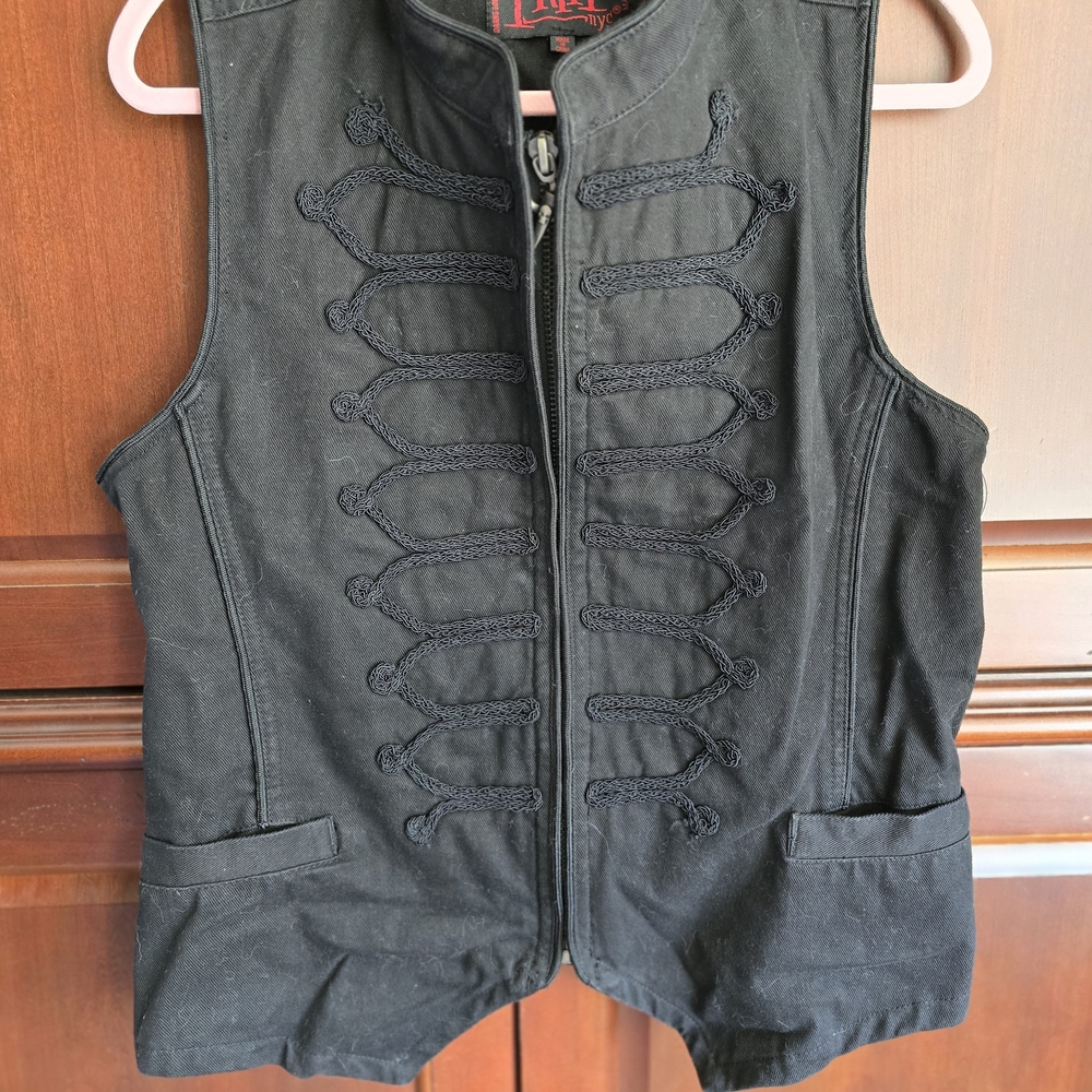🚨 SOLD 🚨 Tripp NYC Black Military Style Vest